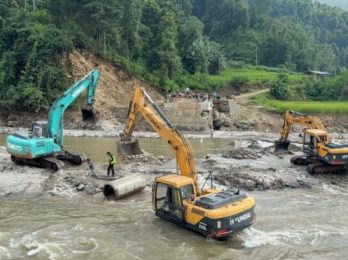 mechi-dozer-khola-1536x817-1-768x409